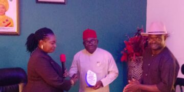 DEPUTY GOV. PRESENTS PRIMARY HEALTHCARE AWARD TO THREE EBONYI LGAs