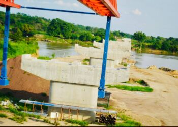 SENATOR UMAHI AND HIS SERMON AT NDIBE BEACH BANK (Part 1)
