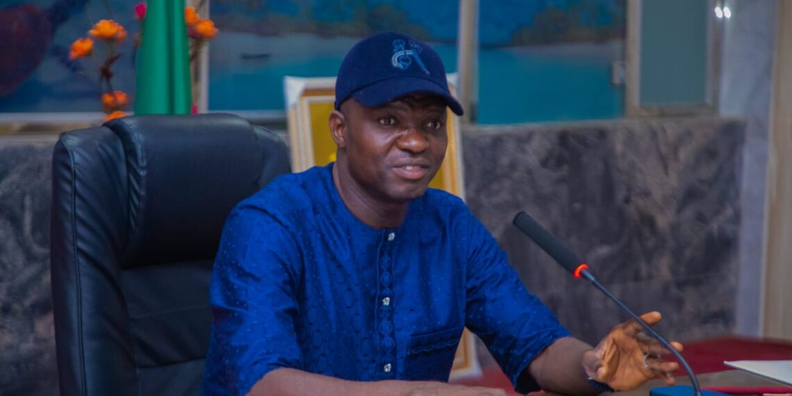 AMASIRI -EDDA TRUCE: GOVERNOR NWIFURU RECEIVES INTERIM REPORT, INSISTS ON PEACE, SOCIAL ORDER…reinstates traditional rulers from Amasiri